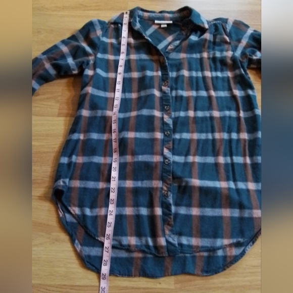 Knox Rose Plaid Shirt - Picture 7 of 8